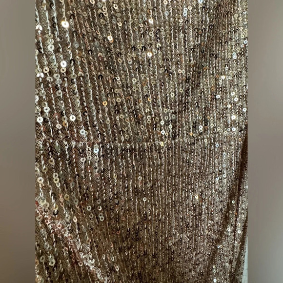 IEENA for Mac Duggal Sequin One-Shoulder Gown Copper Rose Gold Thigh Slit Size 4 - Picture 9 of 16
